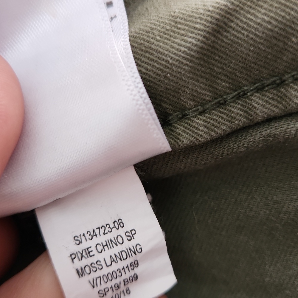 Old Navy Moss Landing Green Pixie Chino Pants Size 10 – High-Rise Skinny Ankle - Picture 12 of 13